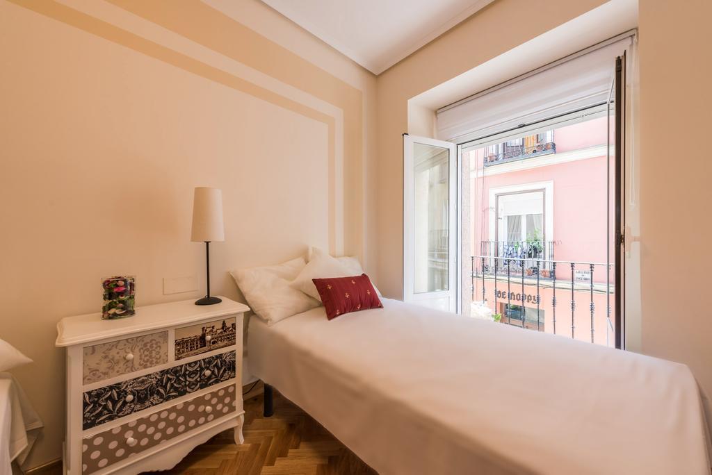 Almaden Apartment Мадрид Номер фото